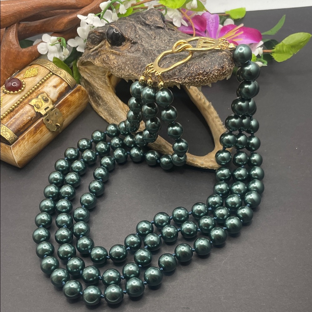 Kenneth Jay Lane faux pearl necklace vintage B51 🔥